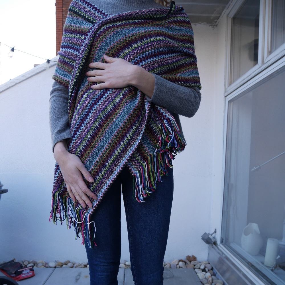 NWOT, Missoni Multi-Colored Knit Scarf